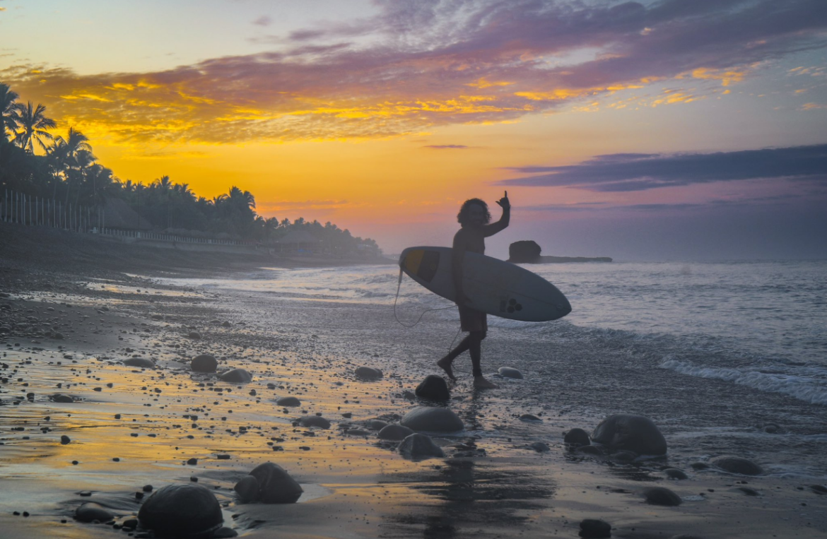 El Salvador volverá a ser sede del ISA World Junior Surfing Championship 2024