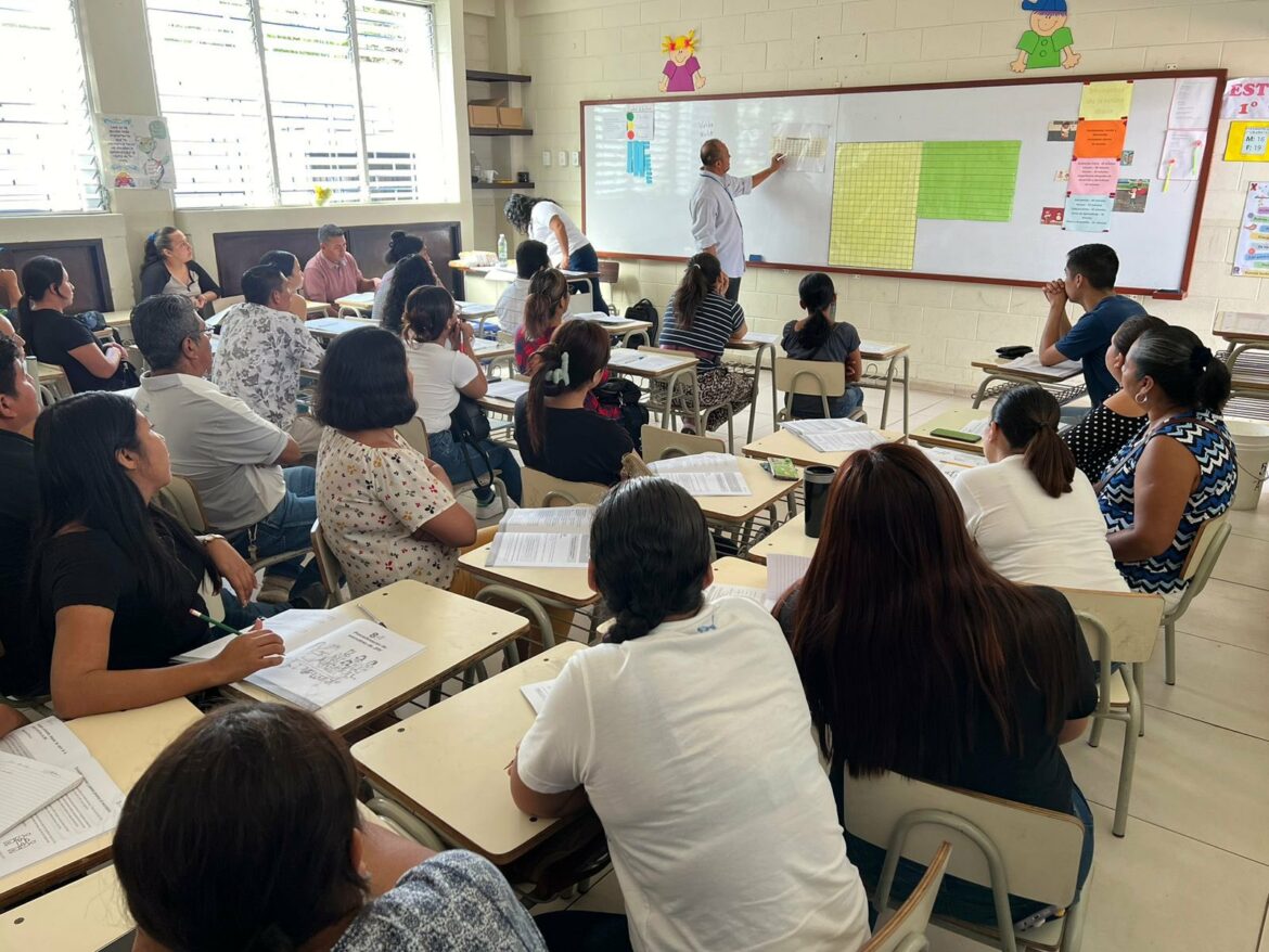 El TSE culmina este fin de semana, las capacitaciones a los 88, 810 integrantes de JRV