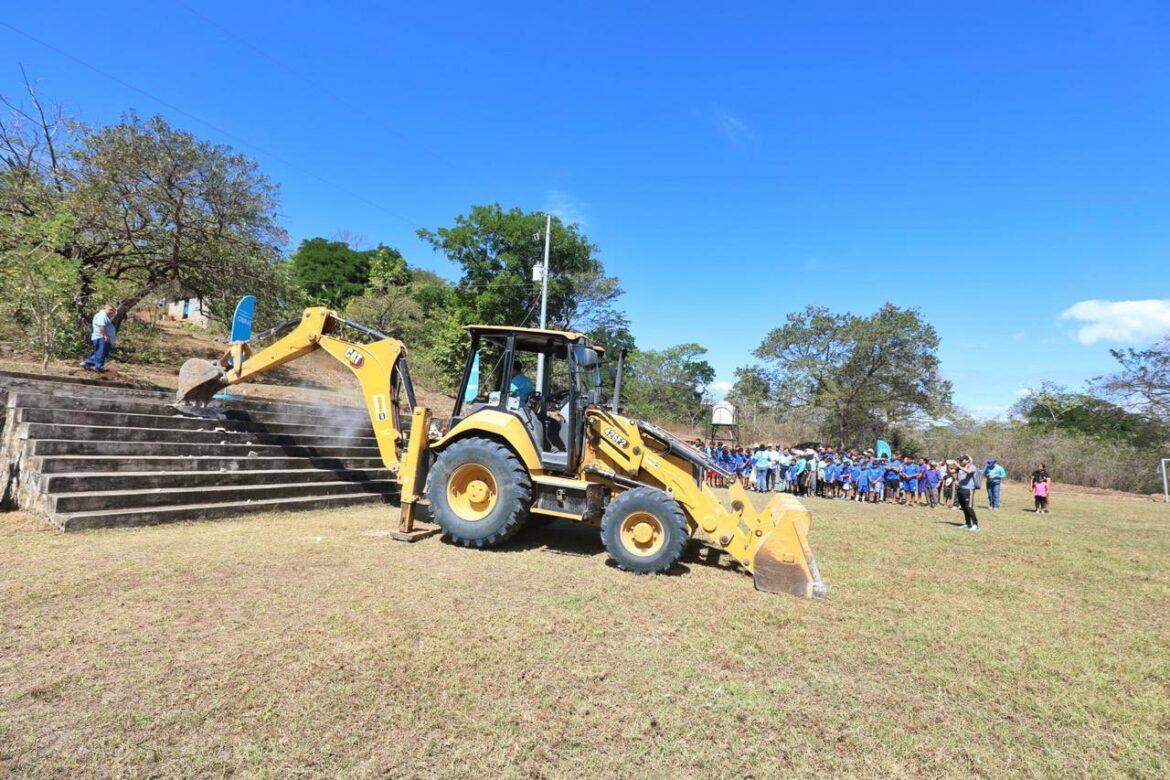 DOM inicia con la construcción de un moderno polideportivo en Carolina, San Miguel