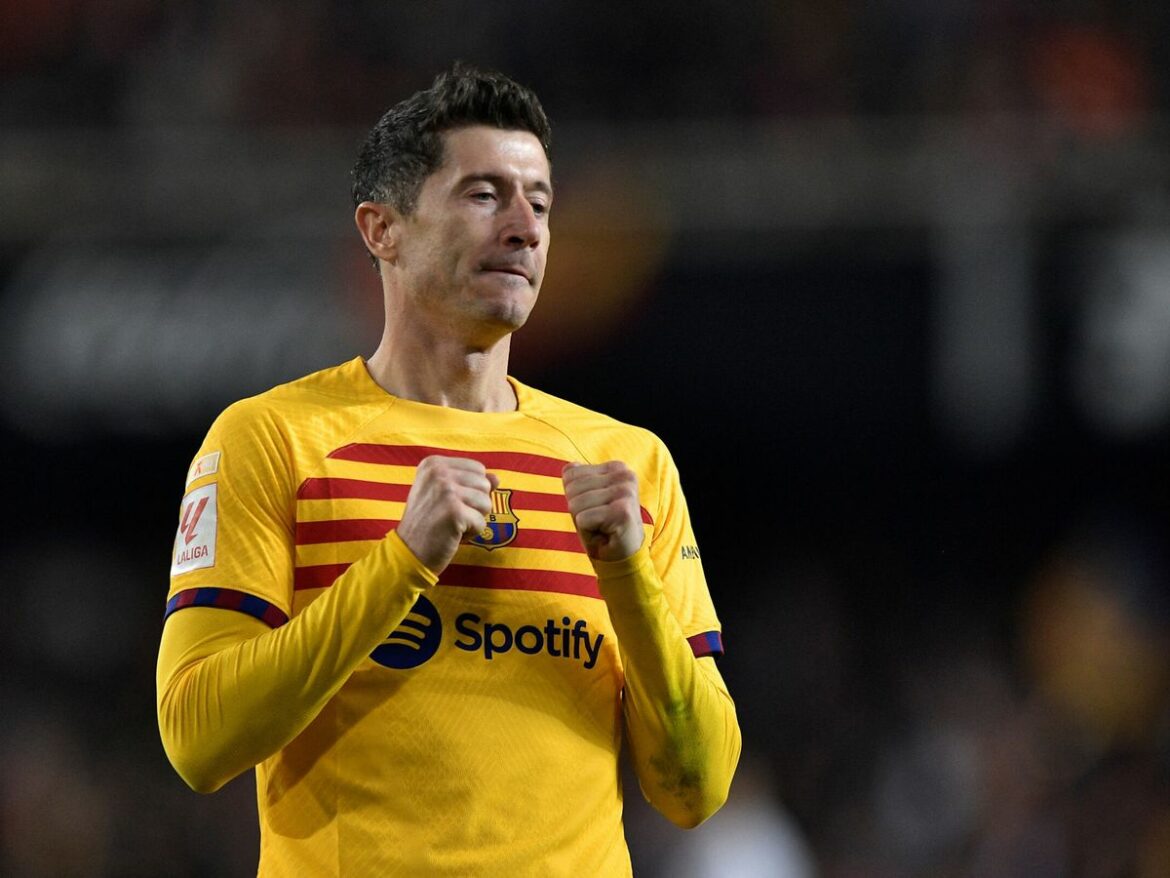Lewandowski «frustrado» por la situación complicada del Barça
