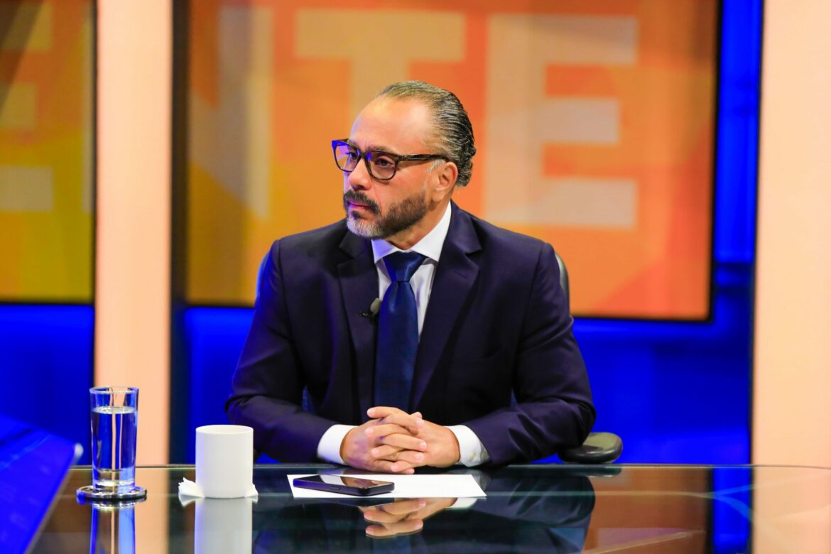 Diputado E. Castro: «El pueblo pone y el pueblo quita, aquí ya pasó esa época en la que los políticos tenían secuestrado al país»