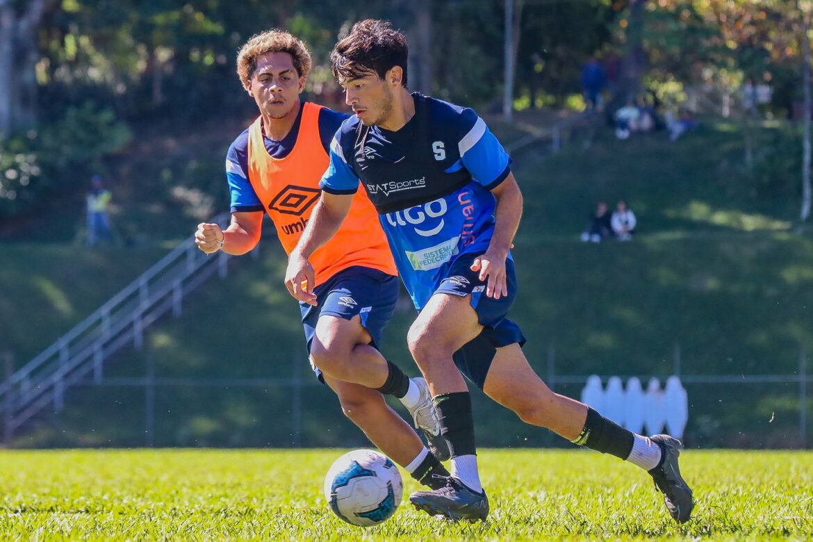 Difunden convocatoria de La Selecta para el amistoso ante Costa Rica