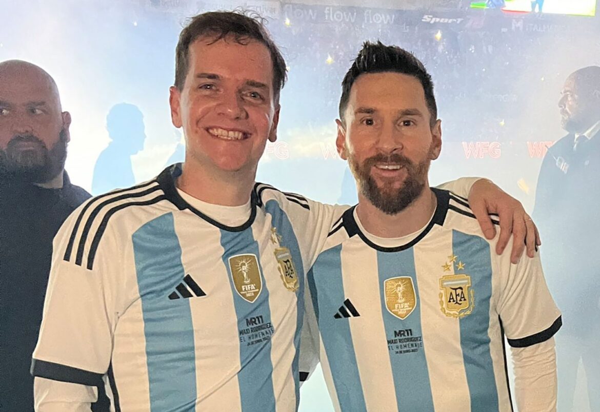 Jero Freixas la estrella de las redes sociales de Argentina: «No te podés ir de El Salvador sin comer pupusas Leo»