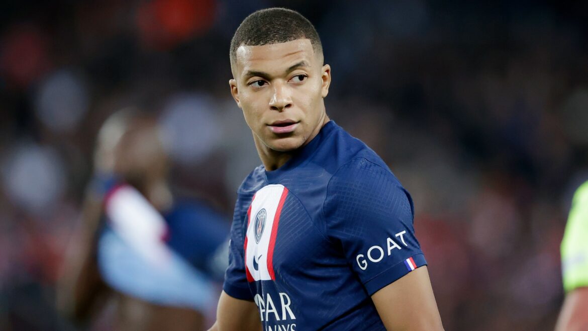 ¿Fichará Mbappé por el Real Madrid en esta temporada?