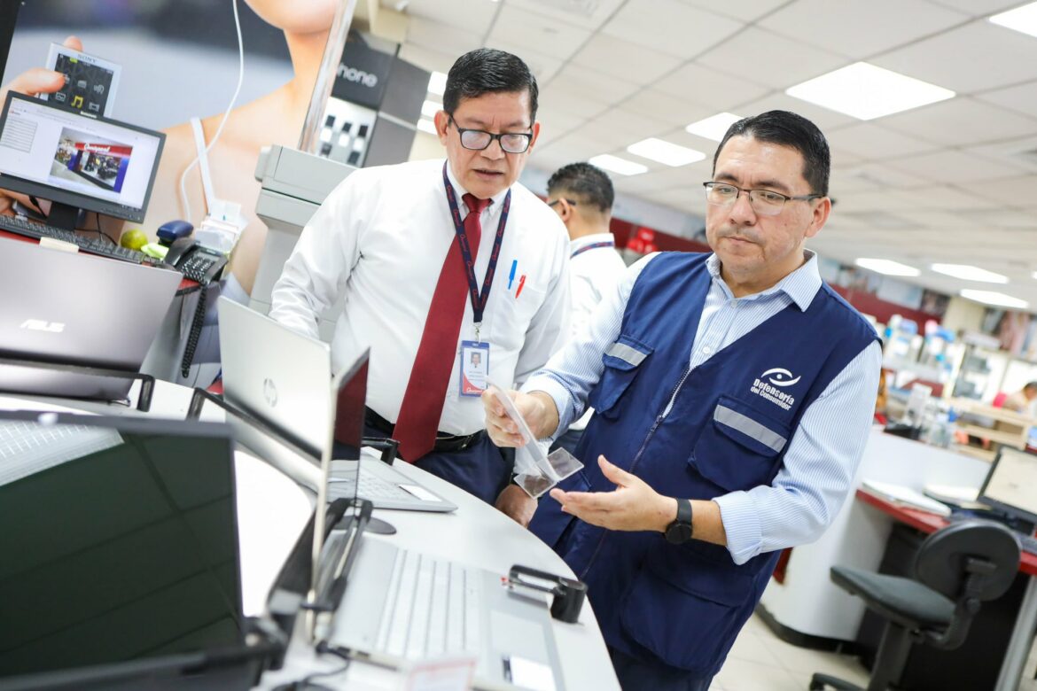 Defensoría detectó que algunos comercios de tecnología no llevan un registro de la garantía