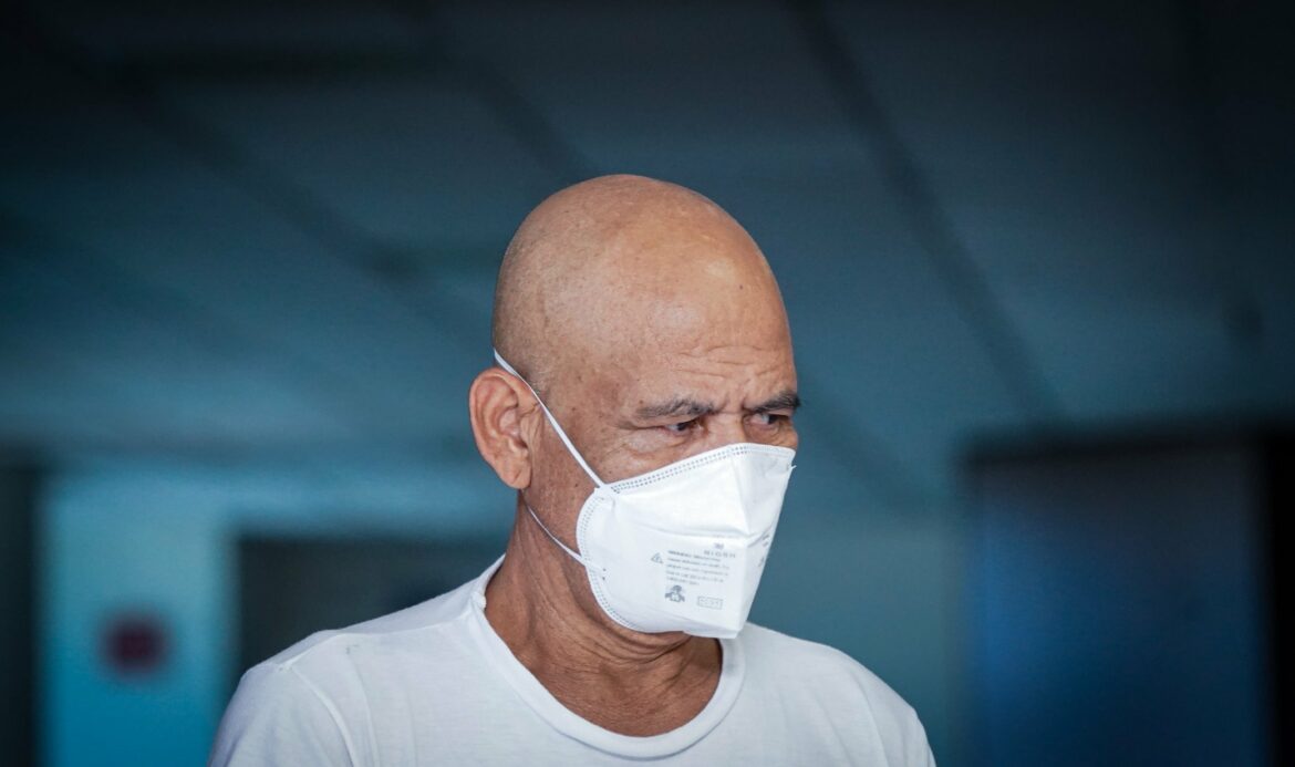 Hombre condenado a 50 años de cárcel por el feminicidio de su compañera de vida
