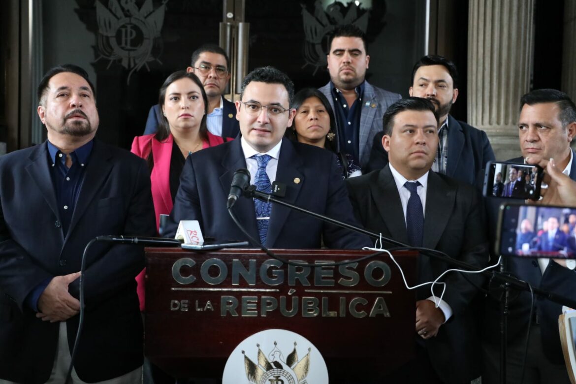 Corte de Constitucionalidad de Guatemala otorga amparo provisional y ordena al Congreso repetir la elección de Junta Directiva