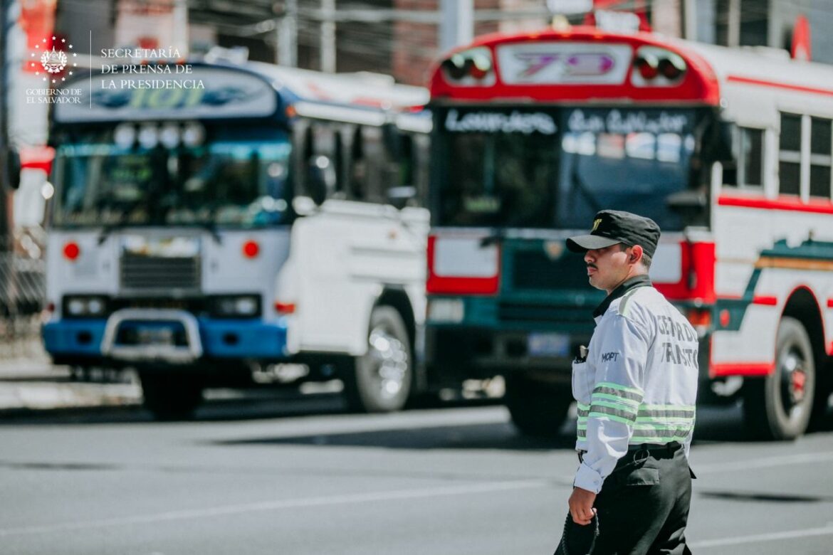 VMT y MOP asegurarán que más de 10,000 unidades a escala nacional brinden el servicio de transporte público gratuito el 4 de febrero