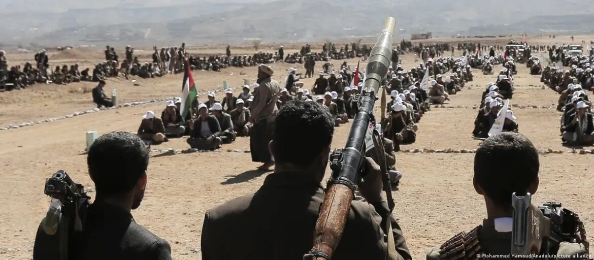 Hutíes denuncian nuevos bombardeos de EEUU y del Reino Unido contra la capital del Yemen
