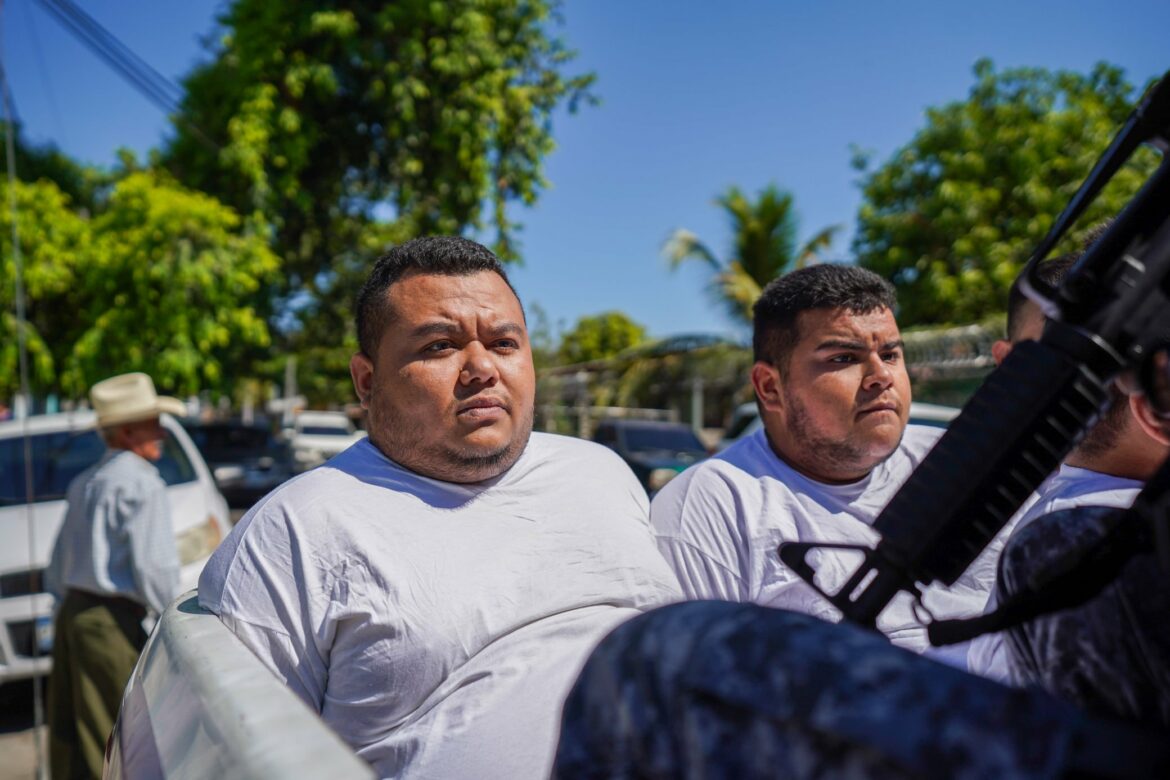 FGR presenta requerimientos en contra de 4 sujetos por tráfico ilícito