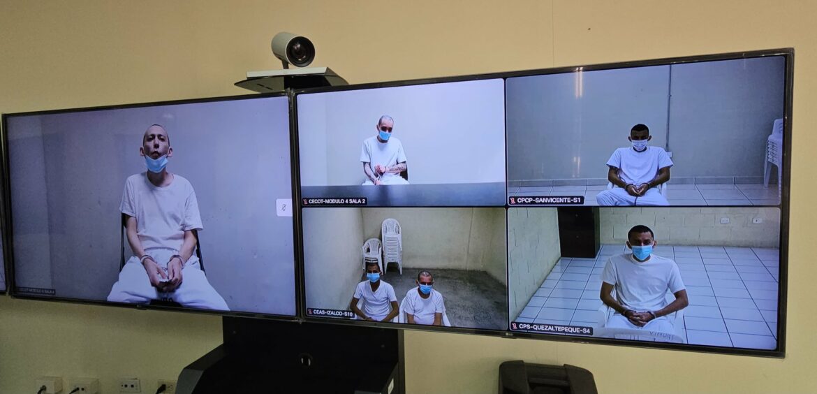 Nueve pandilleros enfrentan juicio por 7 homicidios agravados y otros delitos