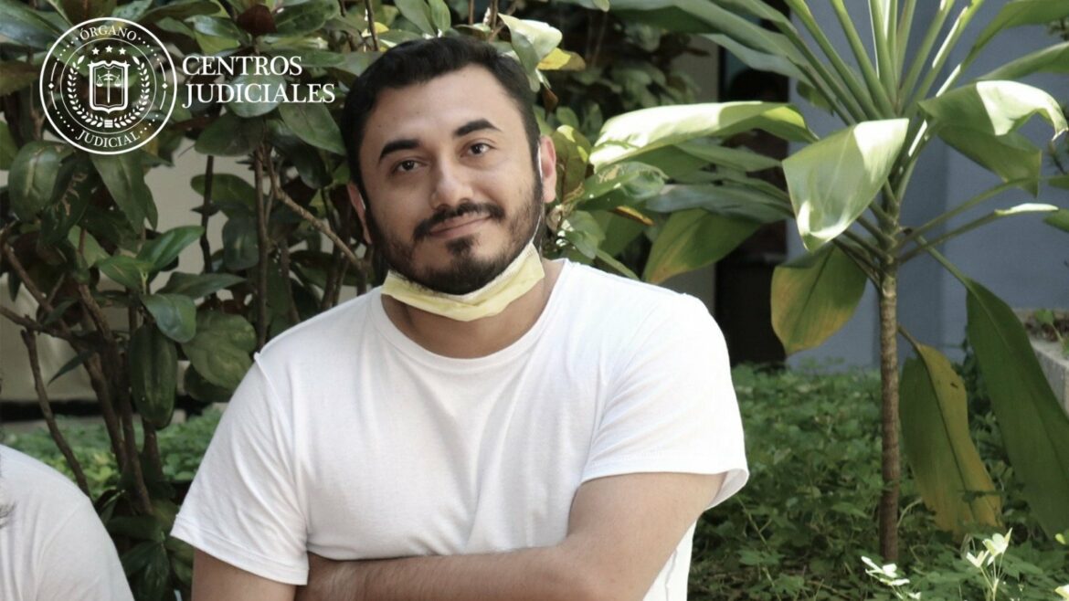 Emiten nueva orden de detención para falso importador de vehículos
