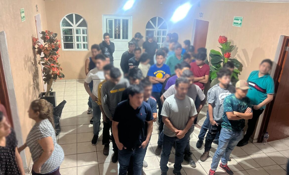Autoridades mexicanas localizaron a 85 migrantes, se encontraban en un hotel en Guadalajara