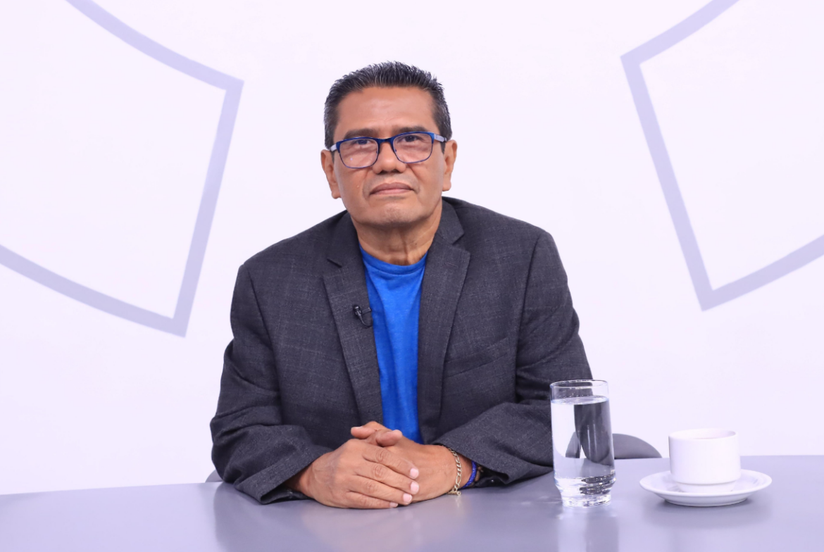 El sociólogo René Martínez asegura que en El Salvador “no existe segunda fuerza política»