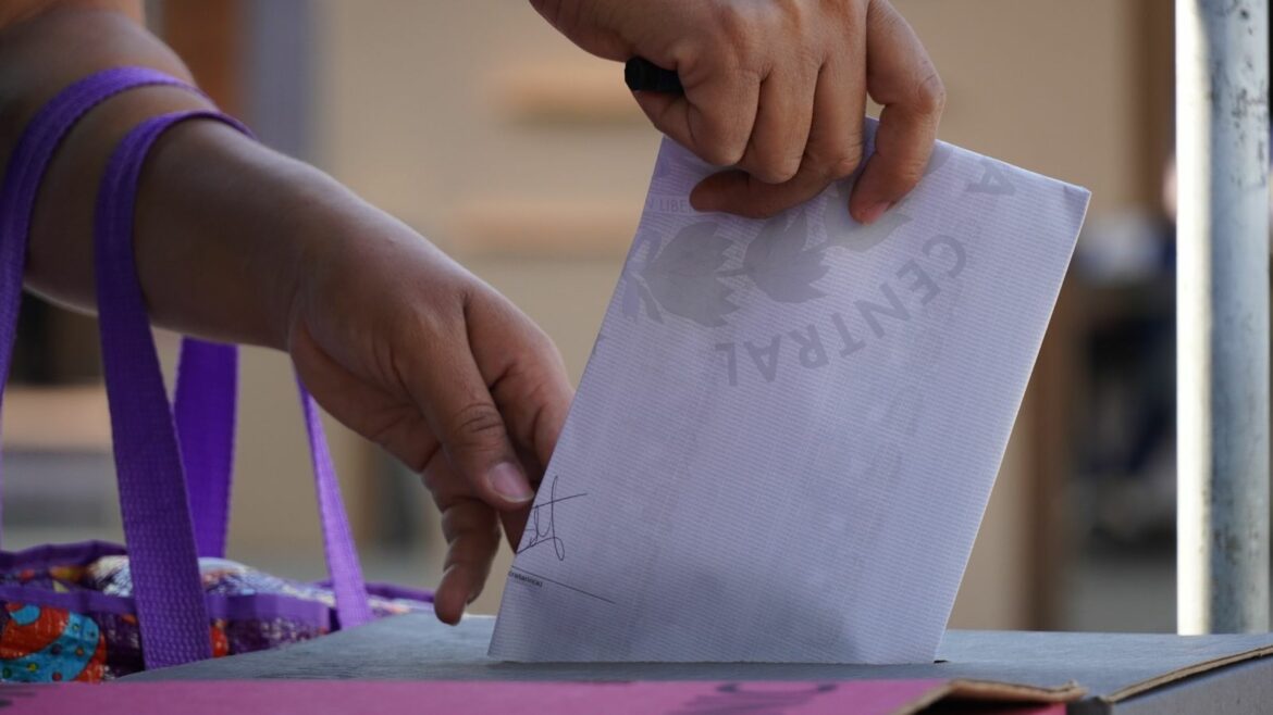 Ministro Castro ante la poca afluencia de votantes este 03 de marzo: «Lectura política clara, para todos ‘los políticos’»