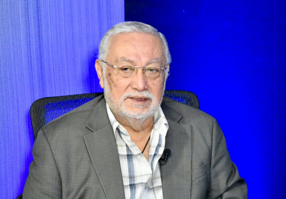 Abogado Azahar: Debería «destruirse el sistema de los partidos políticos» ante los resultados electorales 2024