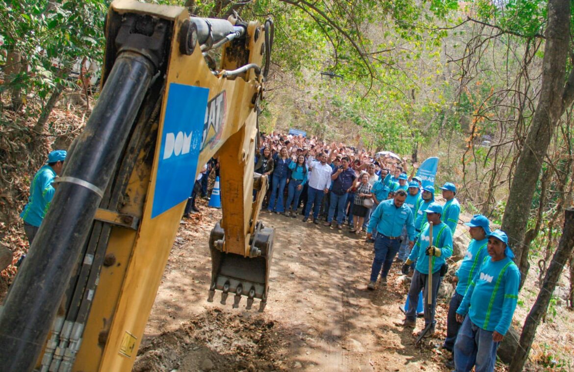 La Dirección de Obras Municipales reconstruirá la calle principal que conecta a los cantones El Guayabo y Cutumayo, Apastepeque