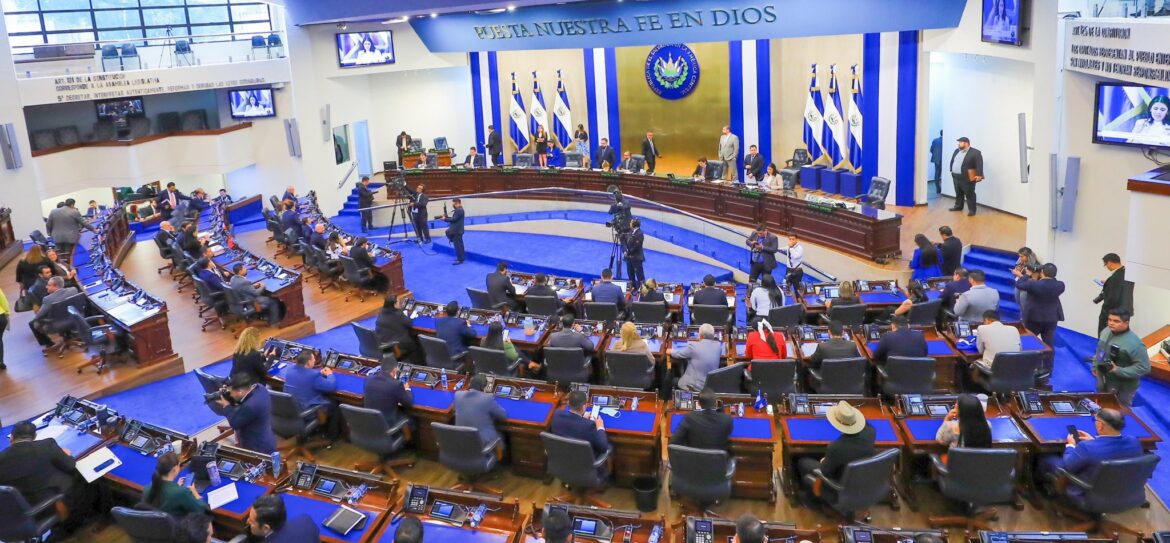 Avalan reforma que excluirá a la inversión extranjera y remesas del pago del impuesto de la renta