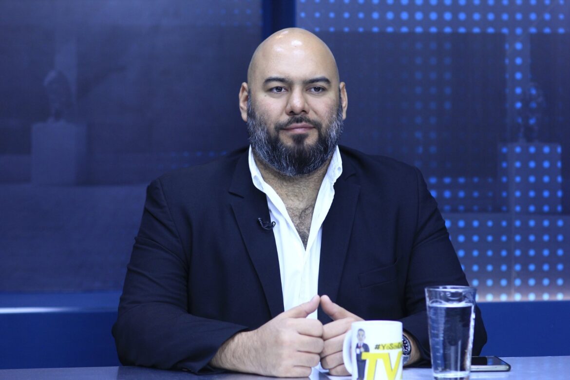 Tras presiones internas por malos resultados, Carlos Saade convocó a una reunión a los miembros y candidatos electos de ARENA