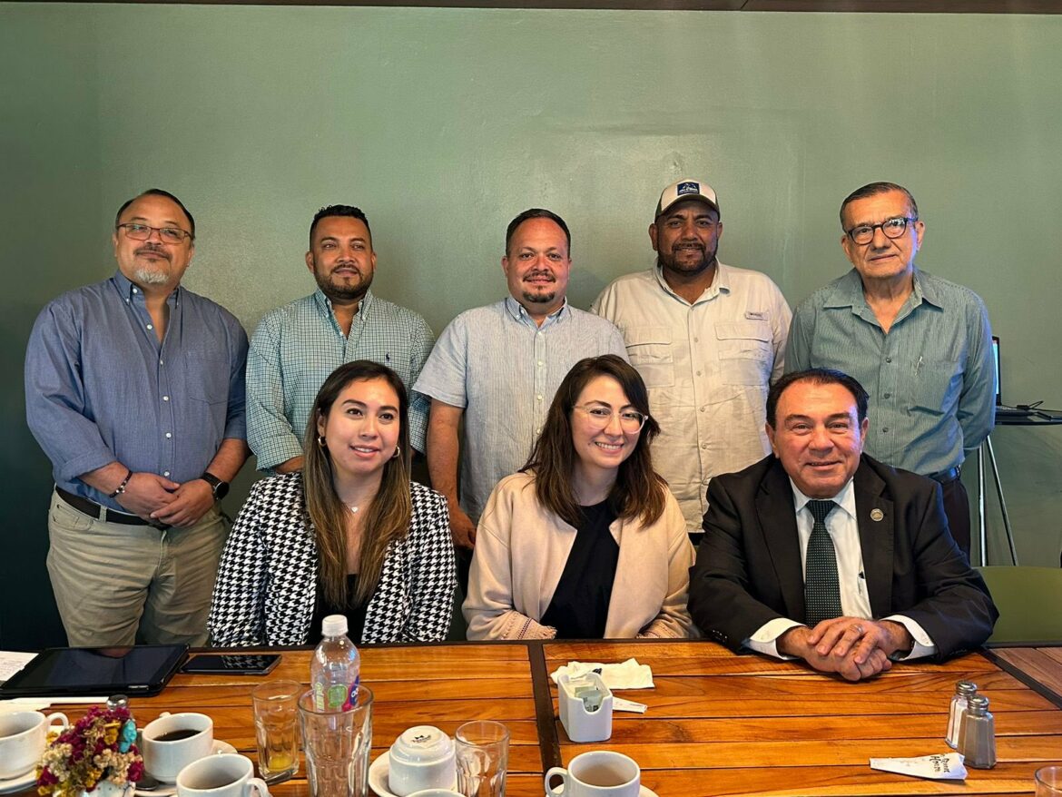 Carballo junto con sus alcaldes acuerdan convenio para llevar obras «transformadoras» a los territorios PDC
