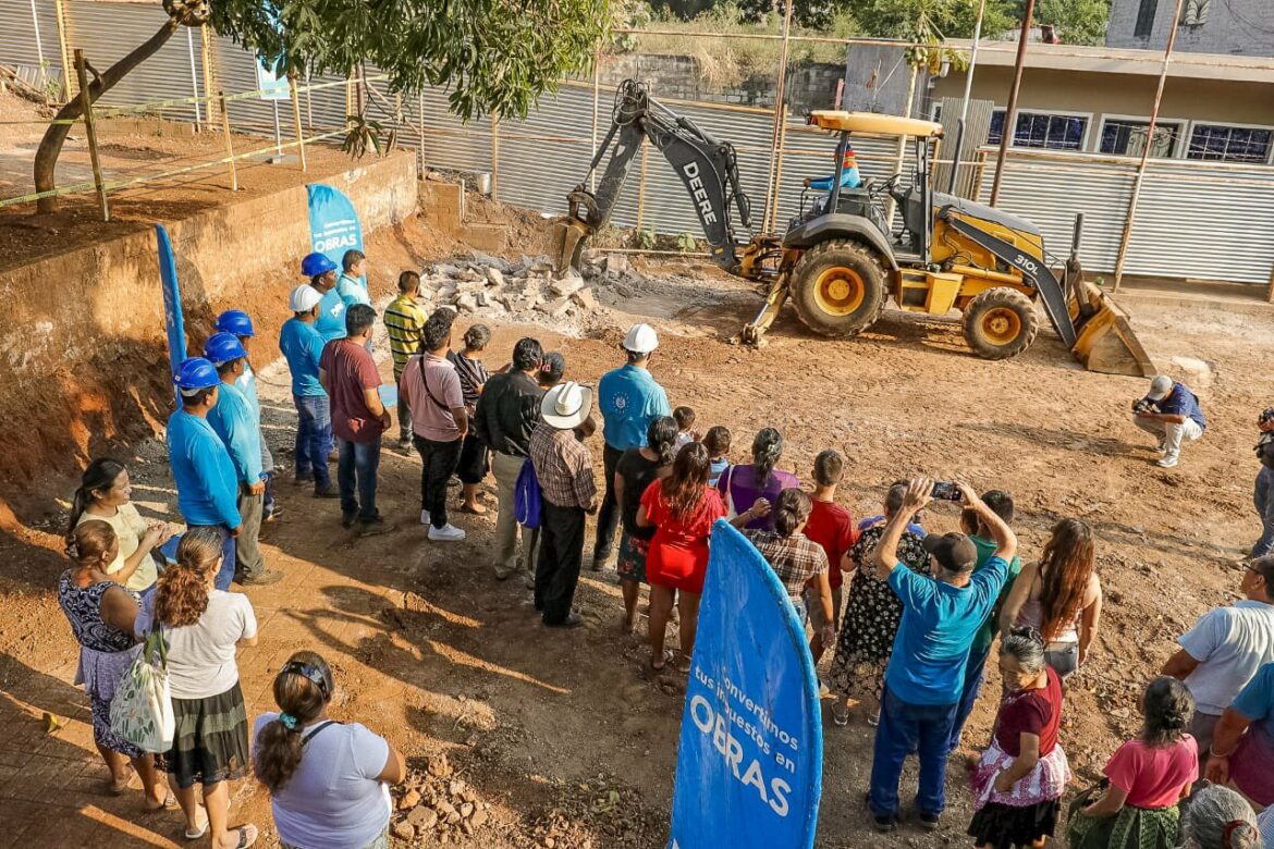 DOM inició con la reconstrucción de parque en Cara Sucia, Ahuachapán