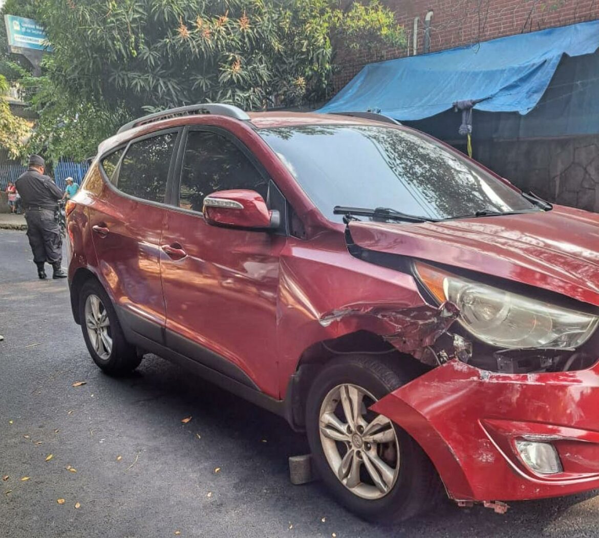Tres lesionados en accidente de tránsito en Santa Anita