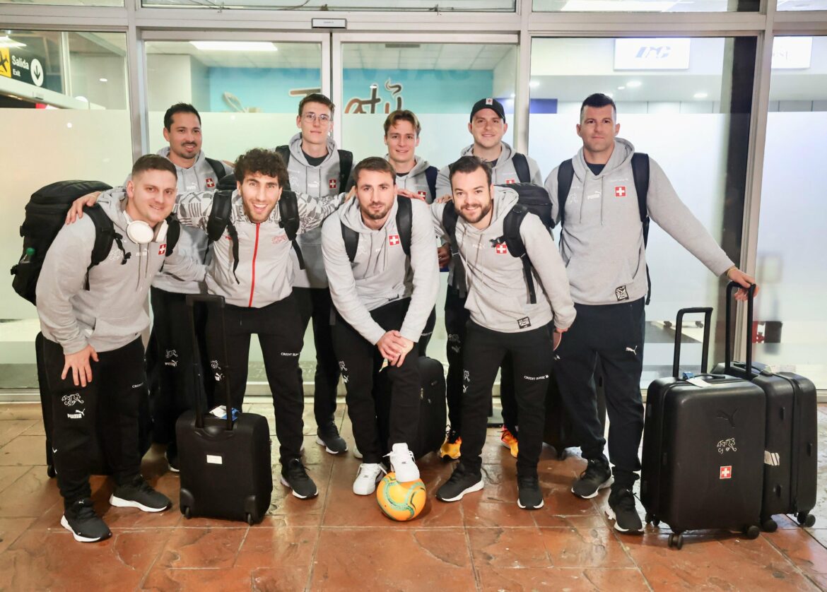 Yamil Bukele a la selección de fútbol playa de Suiza: «Bienvenidos a El Salvador, Tierra de Anfitriones»