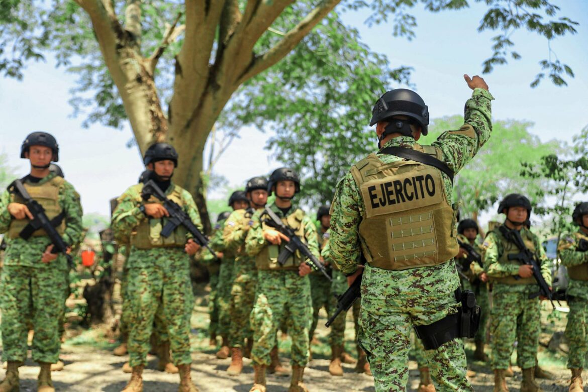 Más de 50 capturas han sido reportadas en cerco militar de Chalatenango