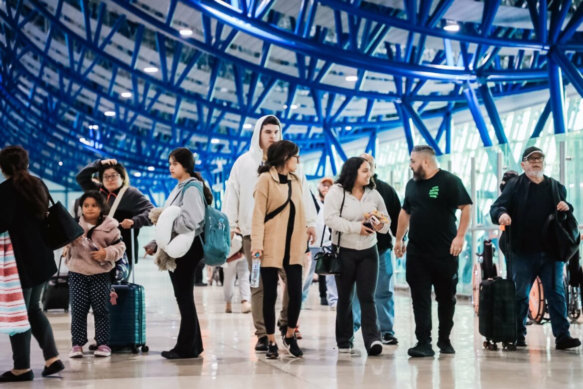 1.3 millones de pasajeros ingresaron vía el Aeropuerto Internacional de El Salvador en el primer trimestre de 2024, según CEPA