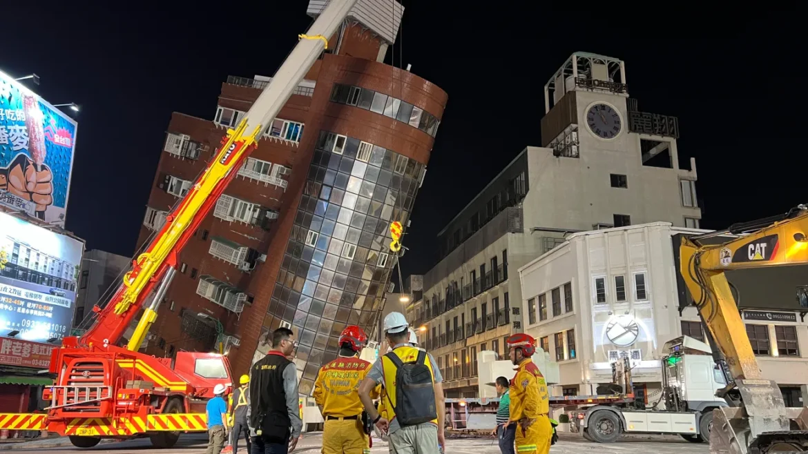 Asciende a nueve la cifra de muertos y más de 820 heridos tras terremoto en Taiwán
