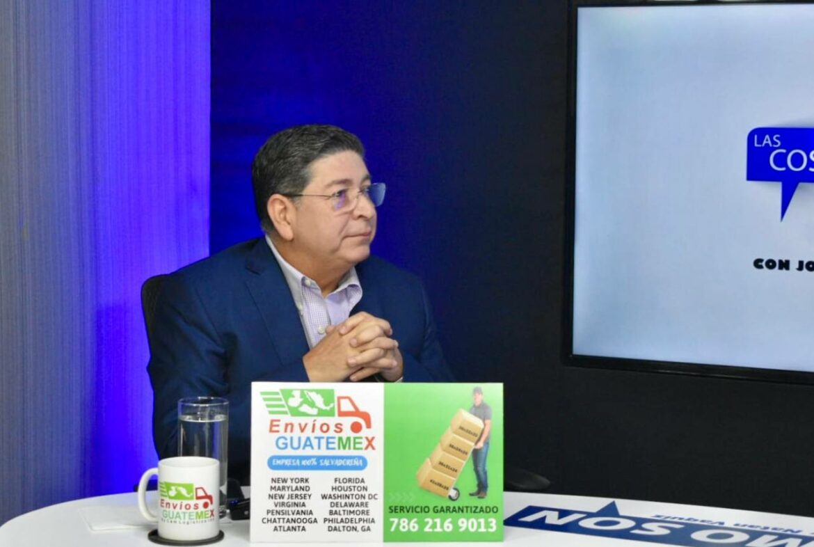 Analista Araujo sobre reformas a la ley de ISSS: «Queda afuera la mafia (Colegio Médico) tenían plazas en el ISSS y no llegaban a trabajar»