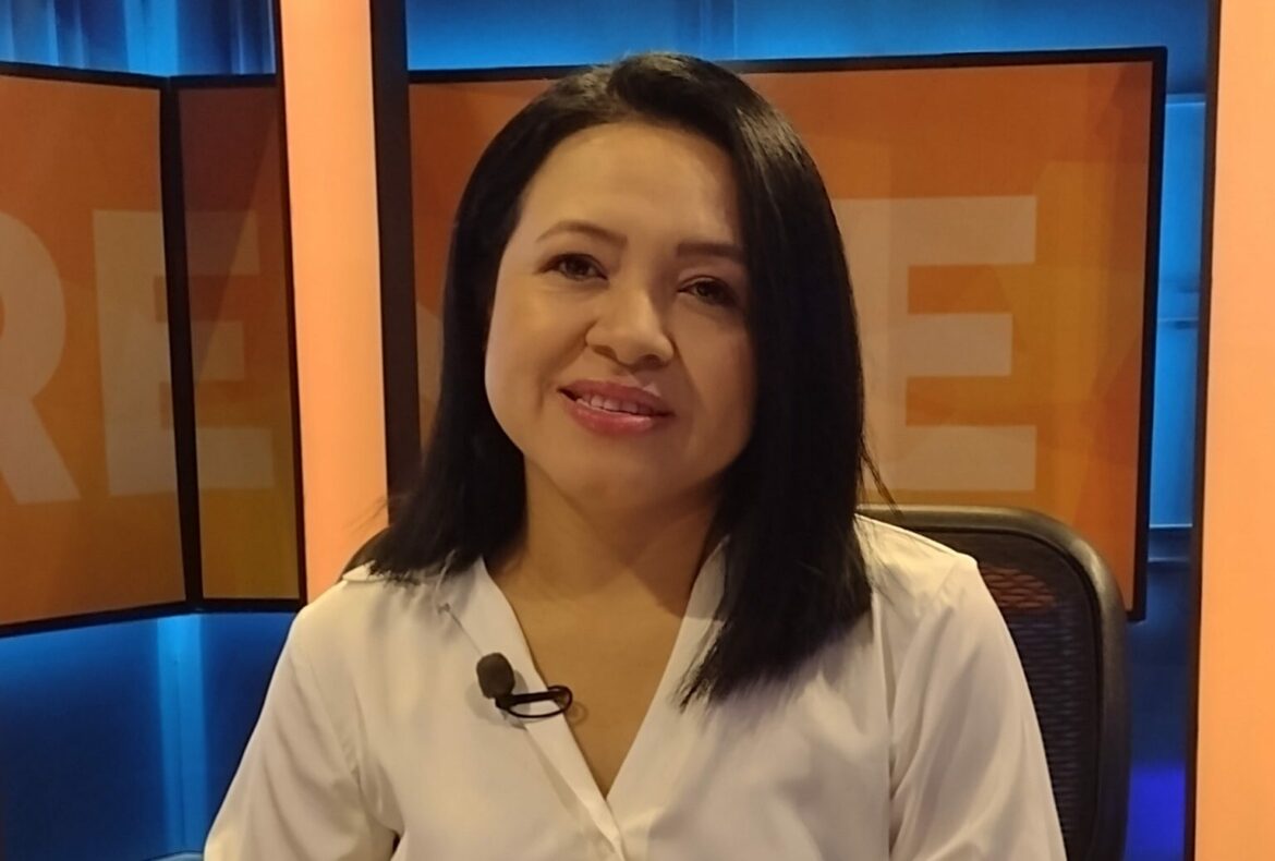 Cesia Rivas, secretaria general de VAMOS, confirma tiene una plaza en la Asamblea como asesora legal de la diputada Ortiz
