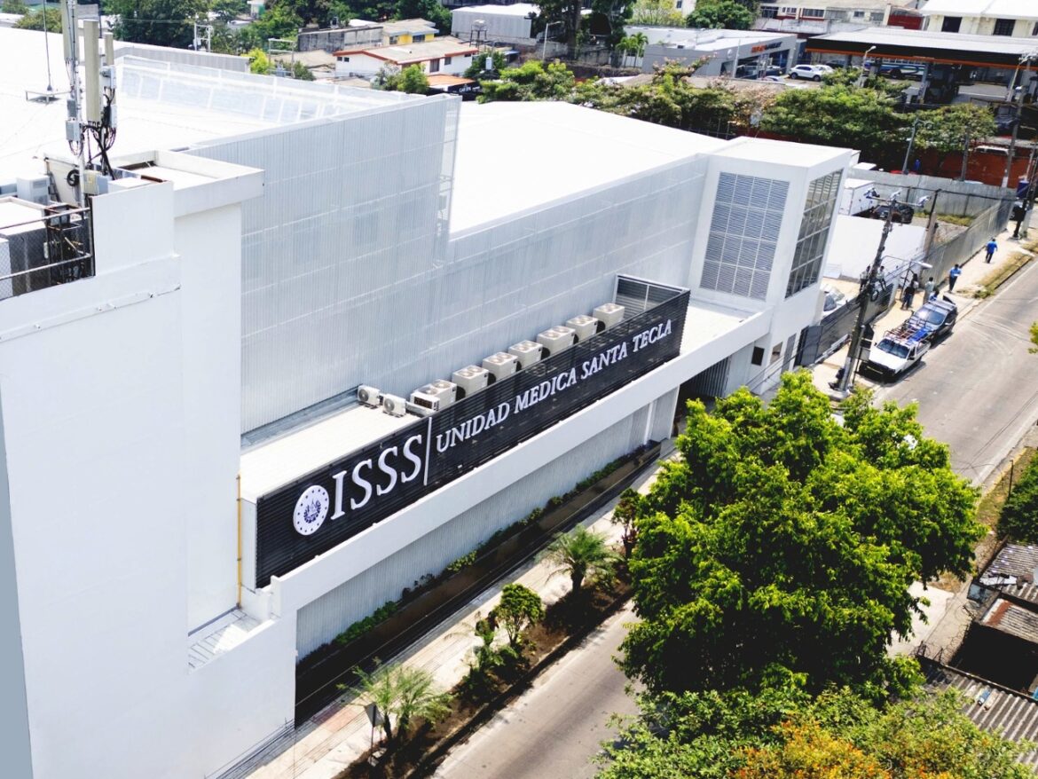 ISSS inaugura nueva unidad médica en Santa Tecla