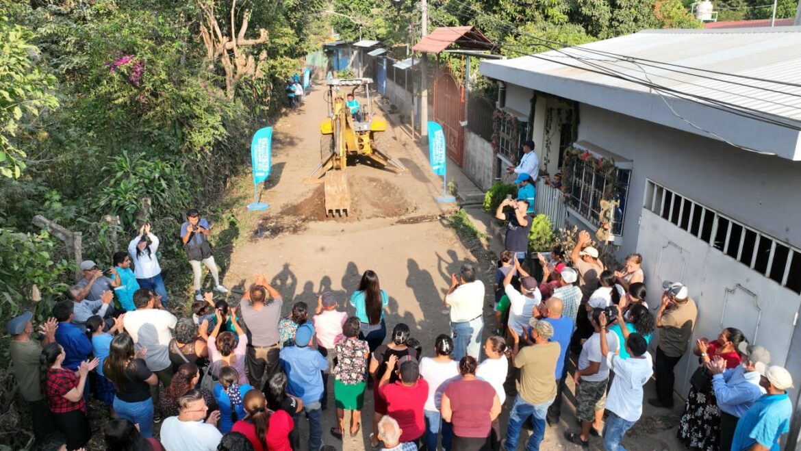 Renovarán calle alterna al sitio turístico de Berlín en Usulután