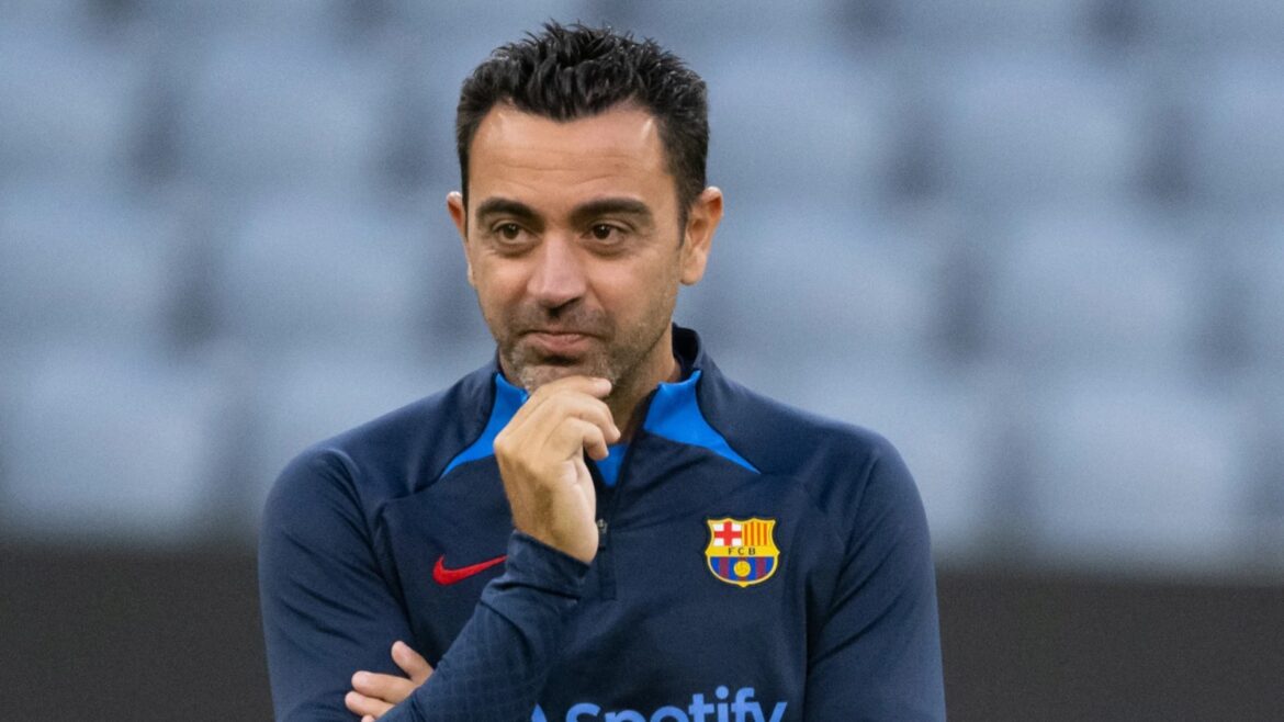 Xavi por fin tendrá para elegir en el Clásico