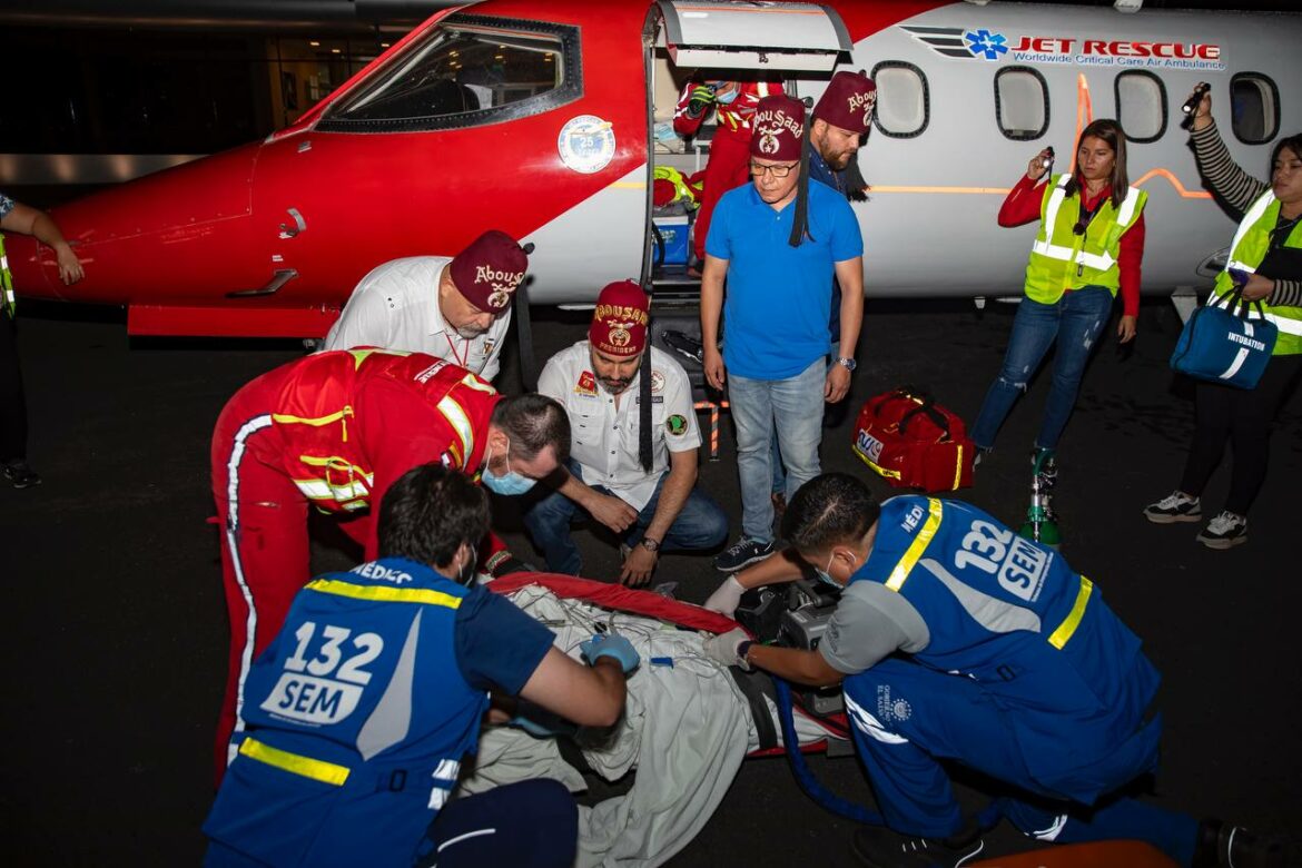 Trasladaron con éxito a un niño que sufrió quemaduras, de El Salvador al hospital de Galveston