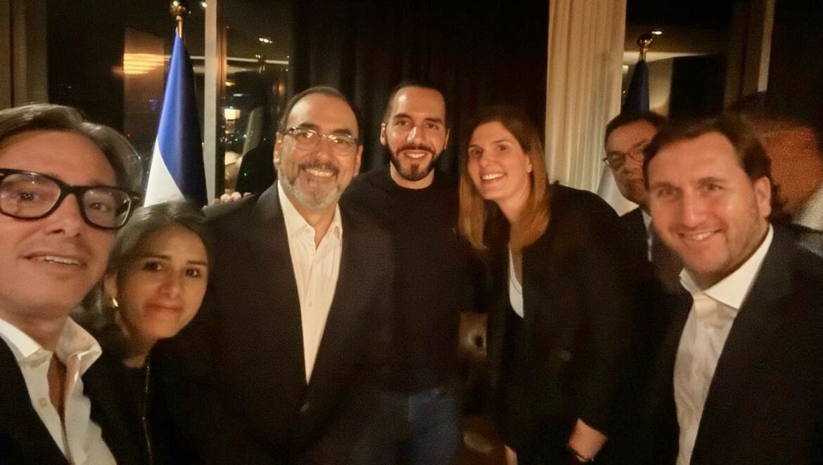 Presidente Bukele se reúne con autoridades del Banco de Desarrollo de América Latina y el Caribe