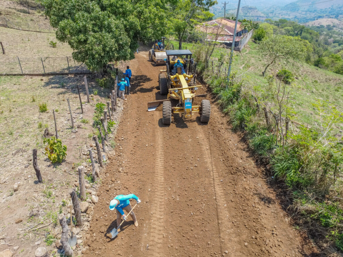 DOM transforma la red vial de Cabañas 