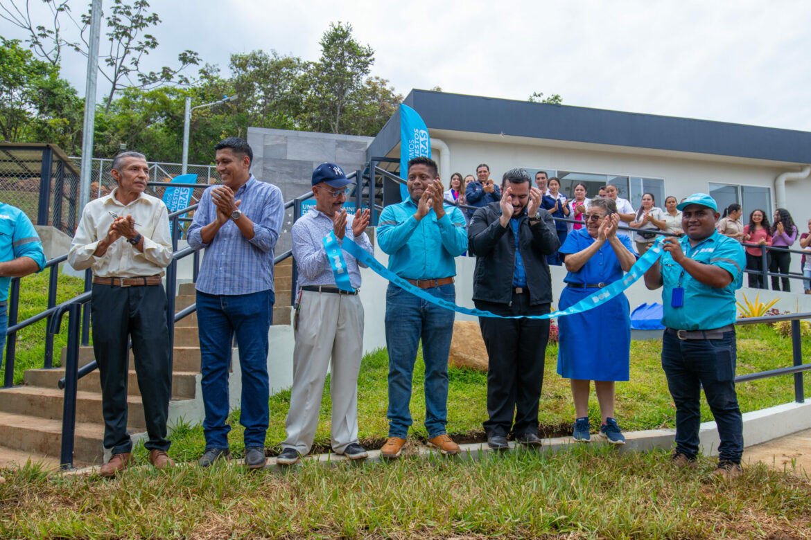Con una jornada médica especializada, Gobierno de El Salvador entrega Casa de la Salud en Yoloaiquín