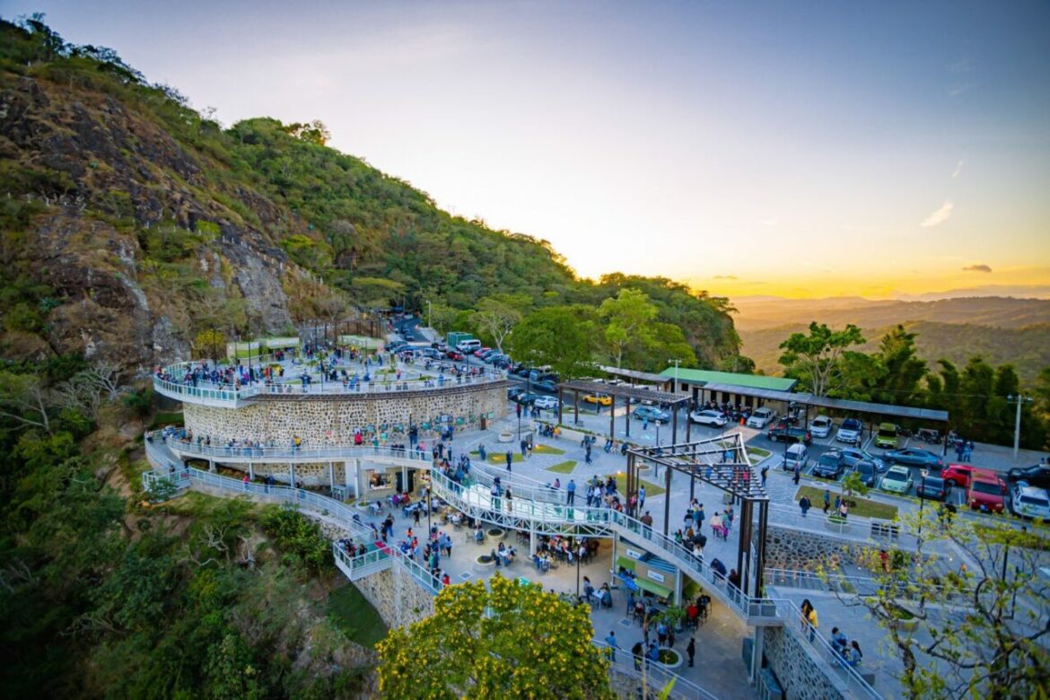 La Puerta del Diablo recibe 30,000 visitantes al mes, según el ISTU