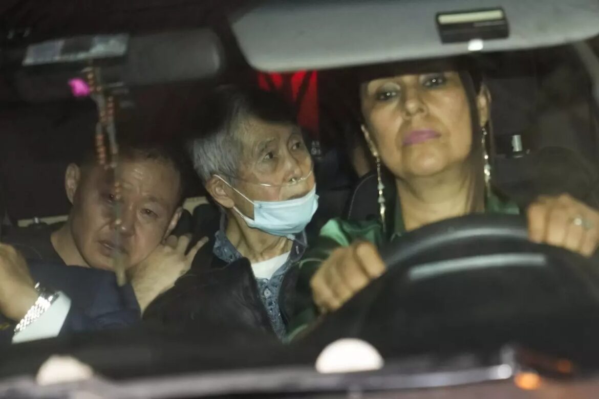 Expresidente peruano Fujimori en hospital para ser sometido a biopsia