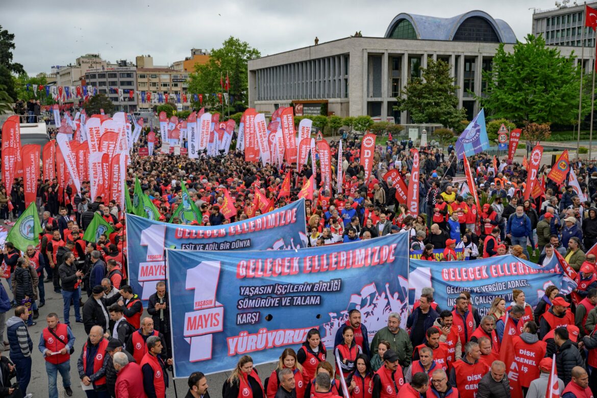 Decenas de arrestos en Estambul durante las manifestaciones del 1 de mayo en Turquía