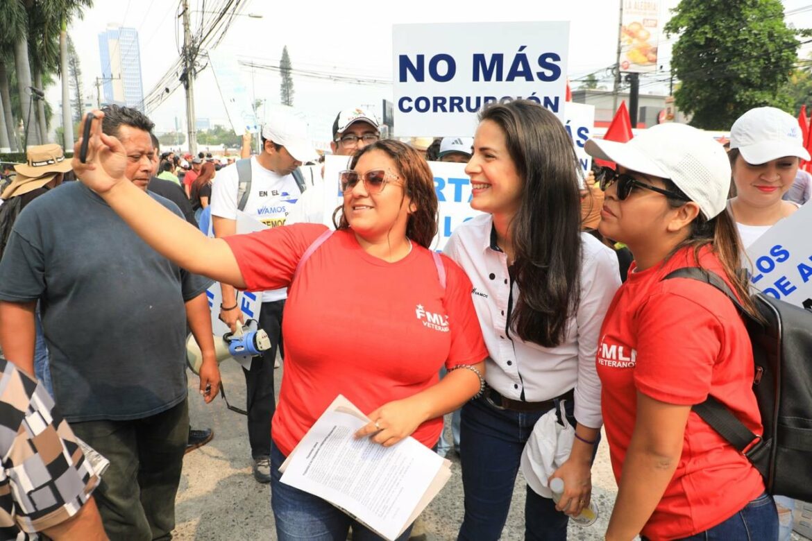 Claudia Ortiz sobre Reforma Constitucional: «Este es un timo para el pueblo salvadoreño»