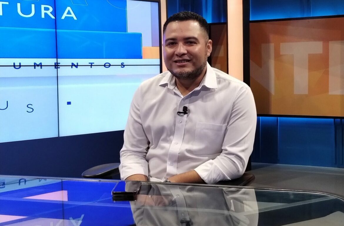 Alcalde de La Libertad Norte asegura que investigan compra de lámparas por $3 millones en la administración de ARENA en el distrito de Quezaltepeque