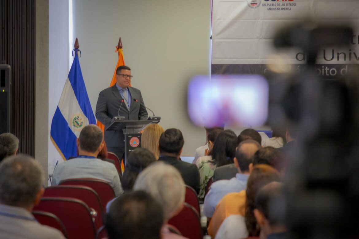 Director de Protección Civil insta a las empresas a cumplir «a cabalidad» toda la normativa de seguridad laboral