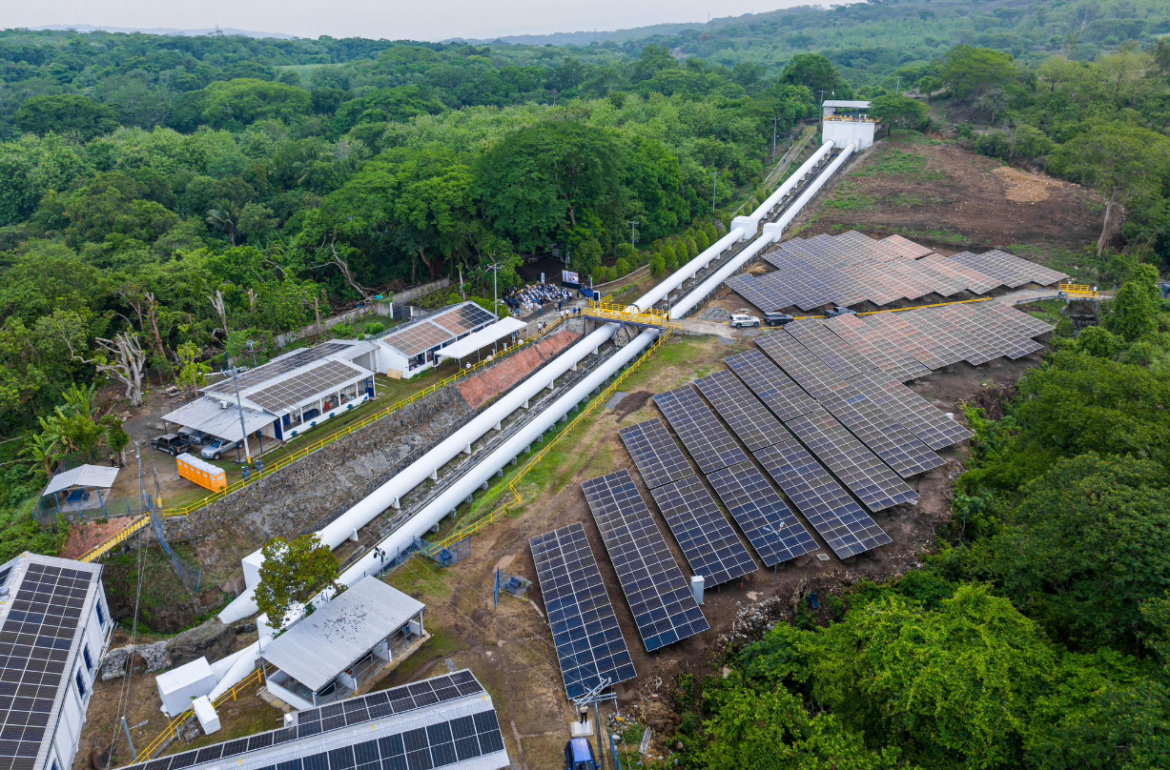 Inauguran las primeras centrales híbridas del Estado: la Central Híbrida CECSA San Matías y la Central Híbrida CECSA San Luis