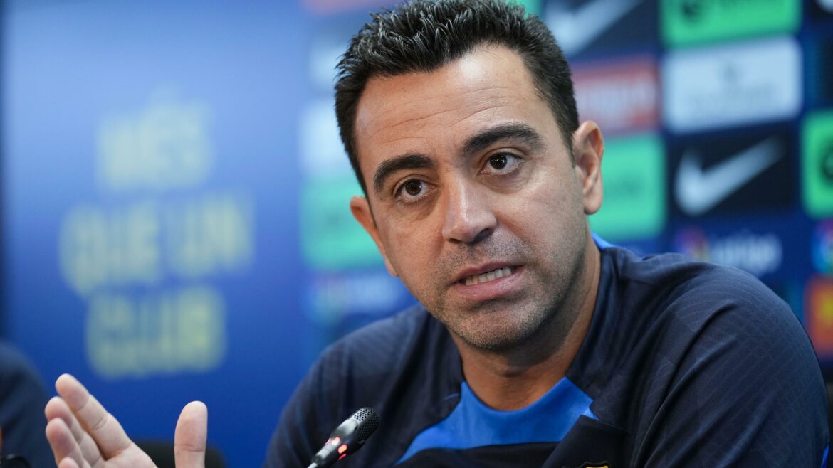 El FC Barcelona hace oficial el despido de Xavi Hernández