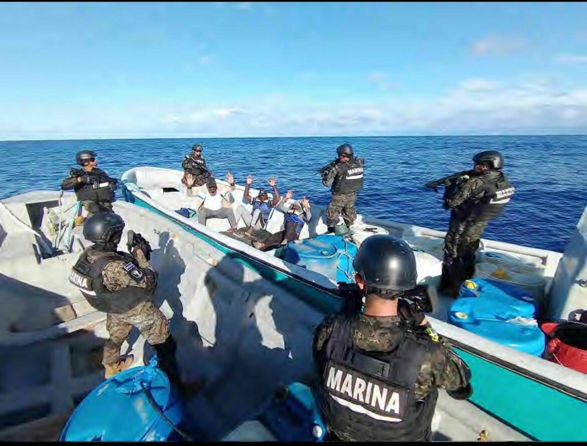 Pdte. Bukele confirma otra gran incautación de droga al suroeste de la Bocana El Cordoncillo, Estero de Jaltepeque, valorada en $35 millones