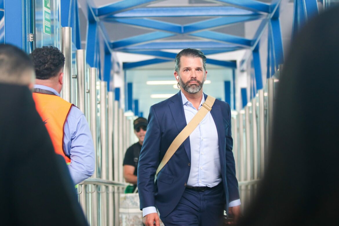 Donald Trump Jr se encuentra en El Salvador, para participar en asunción presidencial de Nayib Bukele