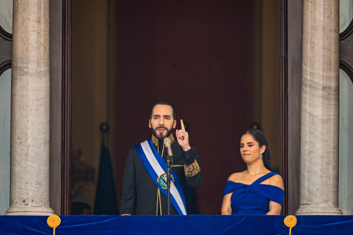 Presidente Bukele: «en este nuevo tratamiento para sanar a la economía, quizá también haya que tomar medicina amarga»